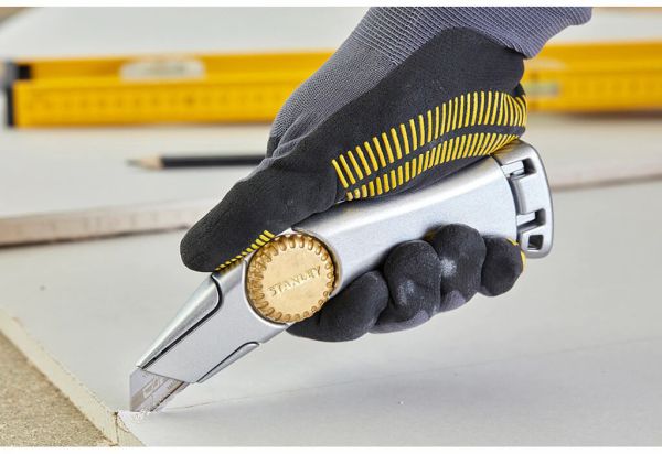 Ніж TITAN FB довжиною 175 мм з фіксованим лезом для оздоблювальних робіт STANLEY 1-10-550