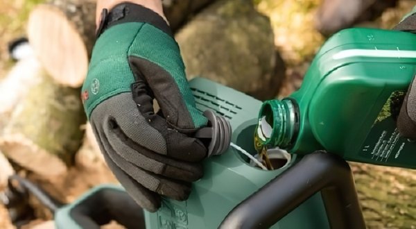 Електрична ланцюгова пилка Bosch UniversalChain 35, 1800 Вт (06008B8300)