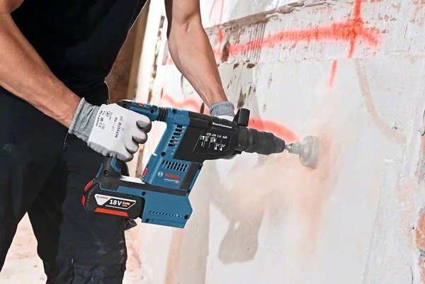 Перфоратор Bosch GBH 18V-26