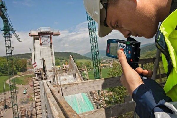 Далекомір Bosch GLM 250 VF