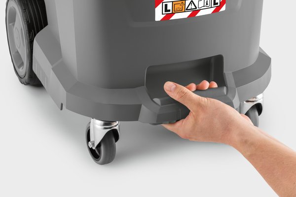 Пилосос професійний Karcher NT 30/1 Tact L (1.148-201.0)