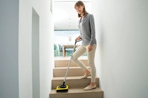 Акумуляторний пилосос Karcher KB 5 yellow
