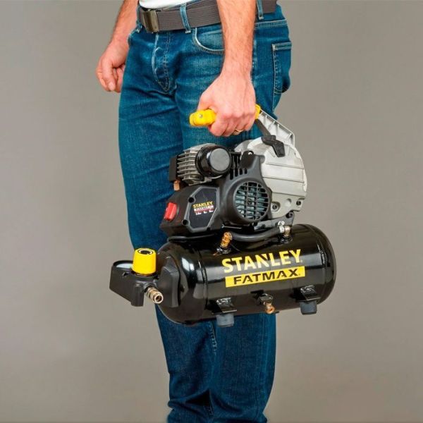 Компресор поршневий безоливовий STANLEY FATMAX 227/8/6E, 8 бар, ресивер 6 л, пр-сть 222 л/хв - 13,32