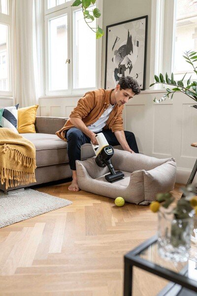 Акумуляторний пилосос Karcher VC 4 Cordless myHome Pet 1.198-633.0