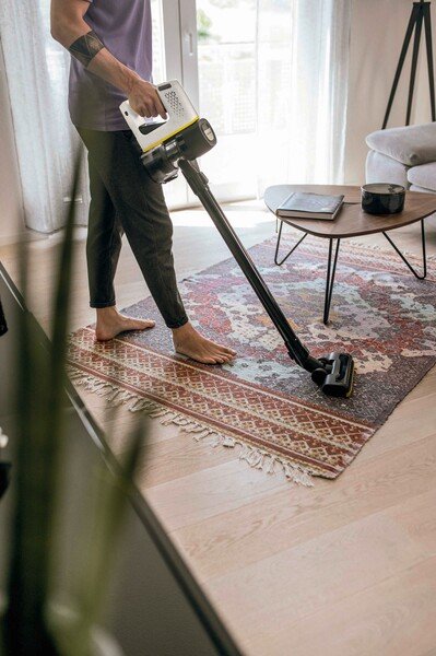 Акумуляторний пилосос Karcher VC 4 Cordless myHome Pet 1.198-633.0