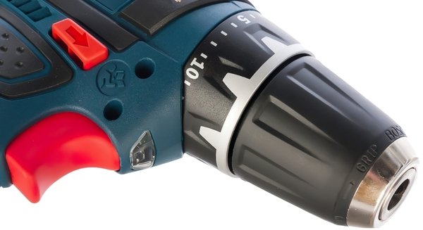 Акумуляторний дриль-шуруповерт Bosch Professional GSR 12V-15, 4Ah + 2Ah + Набір біт + свердла, в кейсі (0.615.990.G6L)
