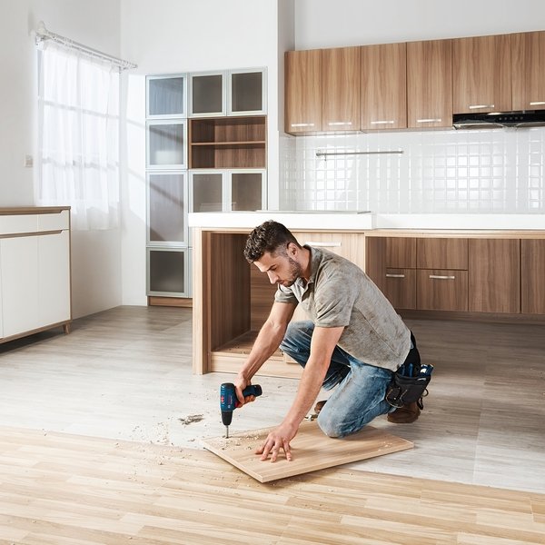 Акумуляторний дриль-шуруповерт Bosch GSR 120-LI Professional (0.601.9G8.000)