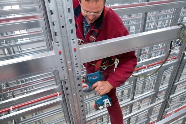 Гайковерт ударний Bosch GDX 180-Li, акумулятор, 2х18 В, 180 Нм, M6-M14, 1.1кг, кейс (06019G5223)