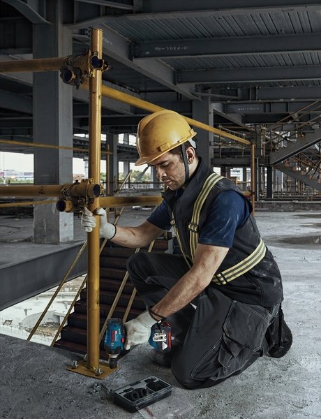Гайковерт Bosch Professional GDS 18V-400, 2*18 В GBA 5 Аг (0.601.9K0.020)