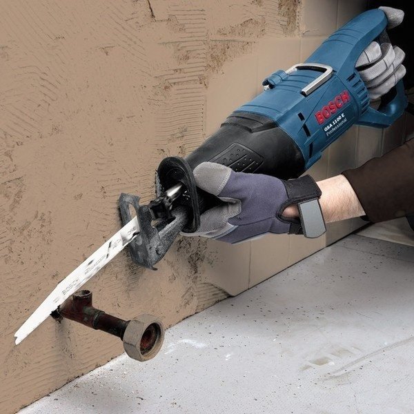 Шабельна пилка Bosch GSA 1100 E (0.601.64C.800)