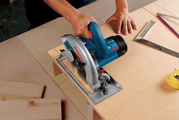 Циркулярна пила Bosch GKS 190