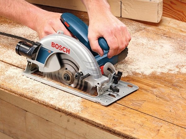 Циркулярна пила Bosch GKS 190