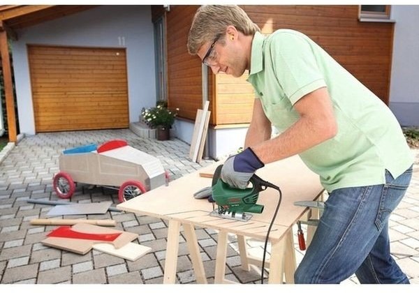 Електролобзик Bosch PST 700 E (0.603.3A0.020)