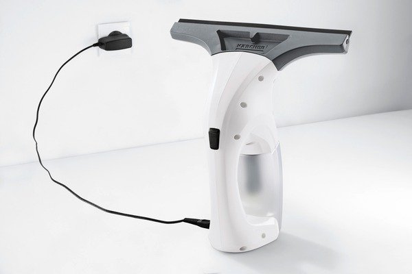Пилосос для миття вікон Karcher WV 1 Plus white (1.633-202.0)