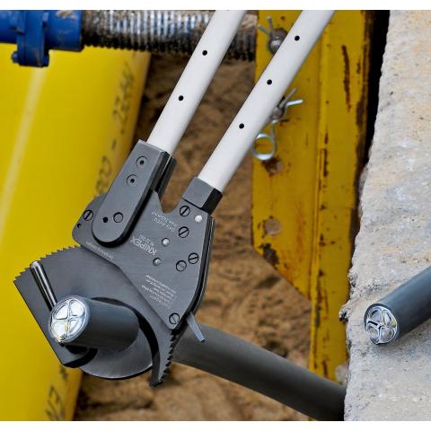 Ножиці для різання кабелів  95 32 060