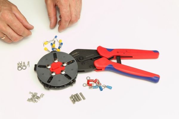 Кліщі обжимні зі змінними матрицями MultiCrimp