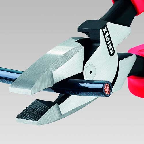 Плоскогубці електромонтера  09 11 240