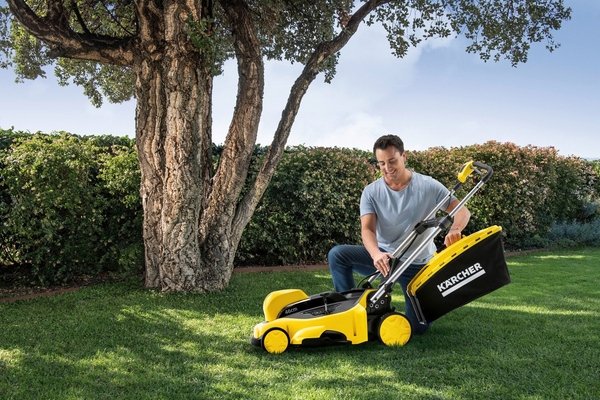 Газонокосарка акумуляторна Karcher LMO 36-46