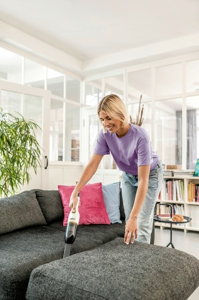 Акумуляторний пилосос Karcher CVH 2-4 (1.198-450.0)