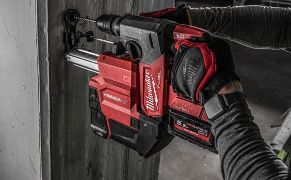 Акк. SDS-Plus перфоратор с системой пылеудаления M18 ONE FHX DEL-552C FUEL (Li-Ion 5.5 Ач)