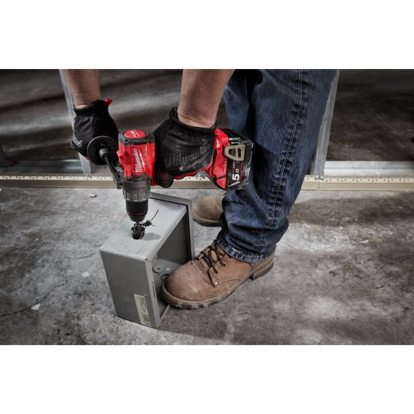 Дриль-шурупокрут акумуляторний MILWAUKEE, M18 ONEDD2-502X, 135Нм (+заряд.прис., 2акум. Х5Аг, HDкейс)