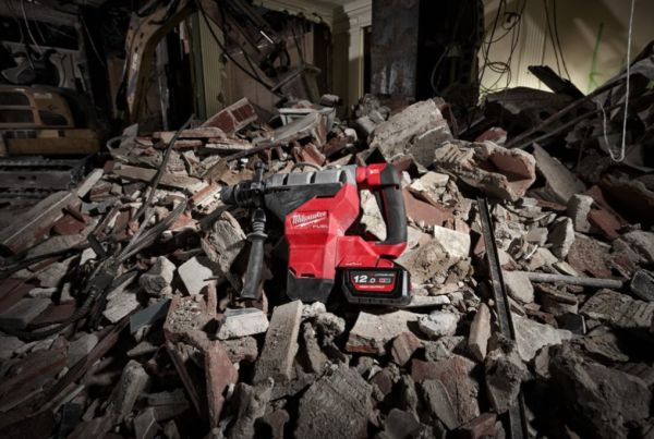 Акк. перфоратор M18 FHM-121C FUEL (Li-Ion12Ач)