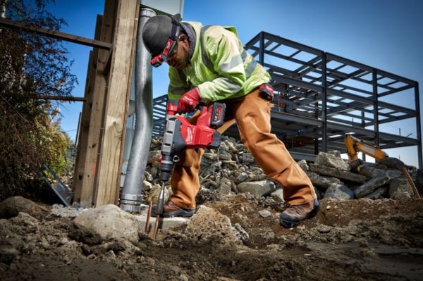 Акк. перфоратор M18 FHM-121C FUEL (Li-Ion12Ач)