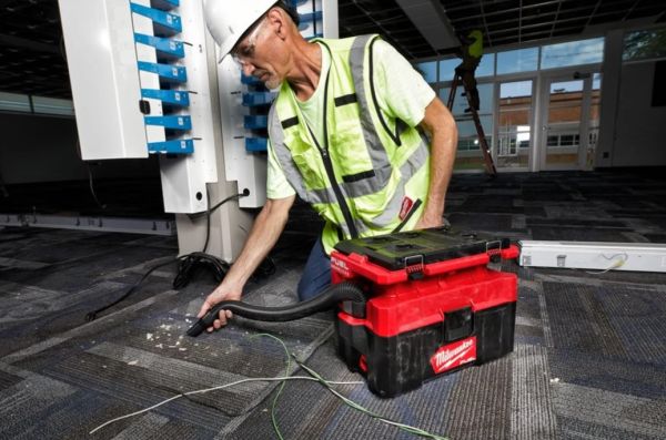 Пилосос акумуляторний PACKOUT MILWAUKEE, M18 FPOVCL-0