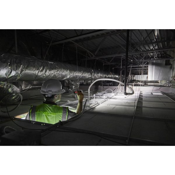 Ліхтар світлодіодний акумуляторний компактний MILWAUKEE, L4 TMLED-301