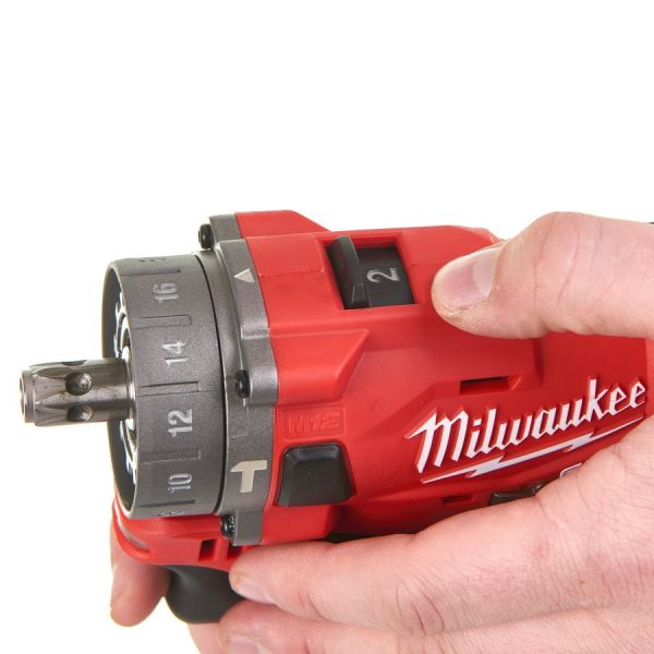 Дриль-шурупокрут з ударом акумуляторний MILWAUKEE, M12 FPDX-0, 37Нм,