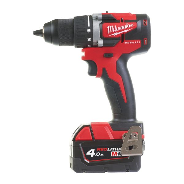 Дриль-шурупокрут акумуляторний MILWAUKEE, M18 CBLDD-402C, 60Нм, (+ заряд.пристрій, 2 акум.Х 4Аг)