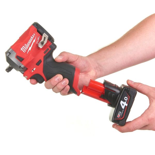 Гайкокрут акумуляторний 3/8" MILWAUKEE, M12 FIW38-0, 339 Нм