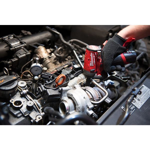 Гайкокрут акумуляторний 1/4" MILWAUKEE, M12 FIW14-0, 136 Нм