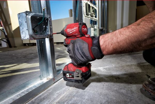 Гвинтокрут акумуляторний 1/4" HEX MILWAUKEE, M18 FID2-0X, 226Нм, (HD кейс)