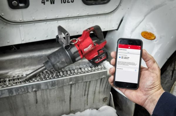 Гайкокрут акумуляторний 1 дюйма MILWAUKEE, M18 ONEFHIWF1D-0C, 2711Нм (HD кейс)