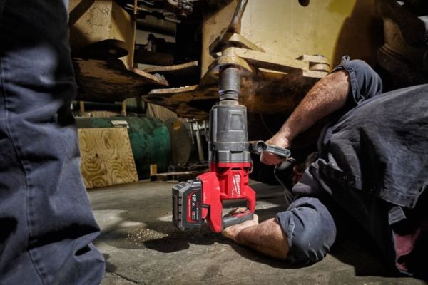 Гайкокрут акумуляторний 1 дюйма MILWAUKEE, M18 ONEFHIWF1D-0C, 2711Нм (HD кейс)