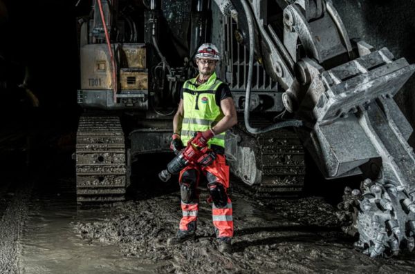 Гайкокрут акумуляторний 1" MILWAUKEE, M18 ONEFHIWF1DS-0C, 2711Нм (кейс)