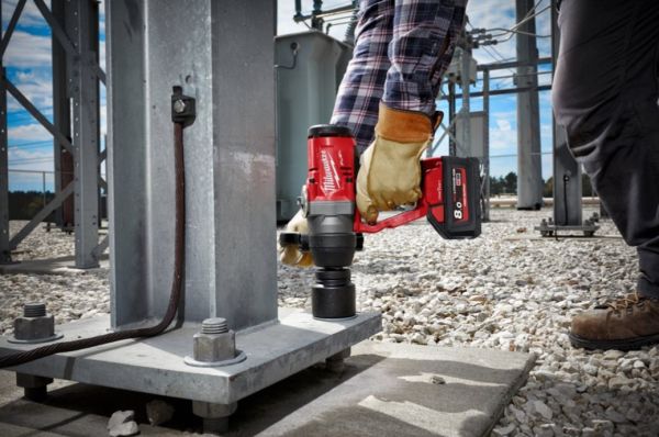 Гайкокрут високомоментний акумуляторний MILWAUKEE 1"(2400 Нм) M18 FUEL з фіксацією кільцем ONE-KEY (+ заряд.пристрій, 2 акум., H