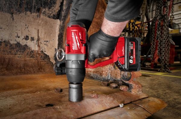 Гайковерт акумуляторний 1 дюйма MILWAUKEE, M18 ONEFHIWF1-0X, 2400Нм (HD кейс)