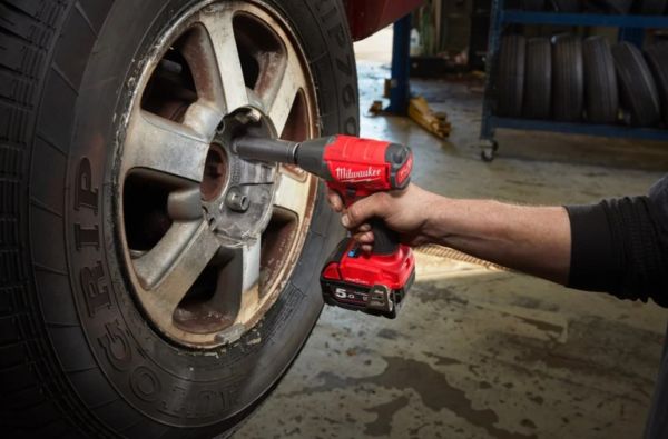 Гайкокрут акумуляторний 1/2" MILWAUKEE, M18 FIW2F12-0X, 339Нм (HD кейс)