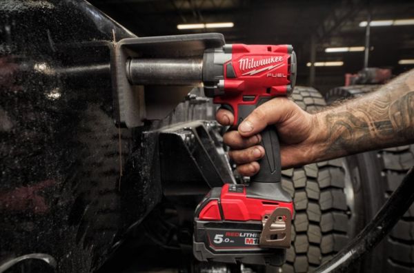 Гайкокрут акумуляторний 1/2" MILWAUKEE, M18 FIW2P12-0X, 339Нм (HD кейс)