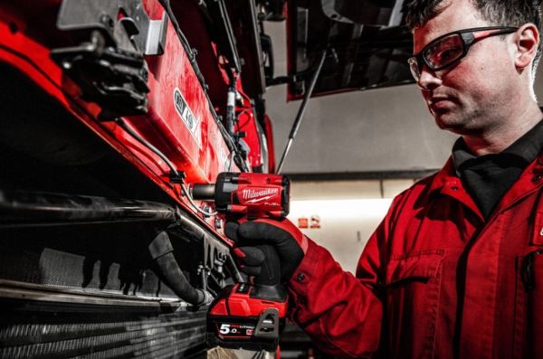 Гайкокрут акумуляторний 1/2" MILWAUKEE, M18 FIW2P12-0X, 339Нм (HD кейс)