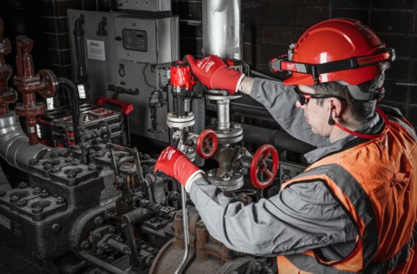 Гайкокрут акумуляторний 1/2" MILWAUKEE, M18 FIW2P12-0X, 339Нм (HD кейс)