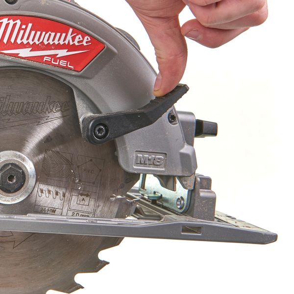 Дисковая пила по дереву и пластику M18 FUEL™ 190 мм MILWAUKEE 4933464725