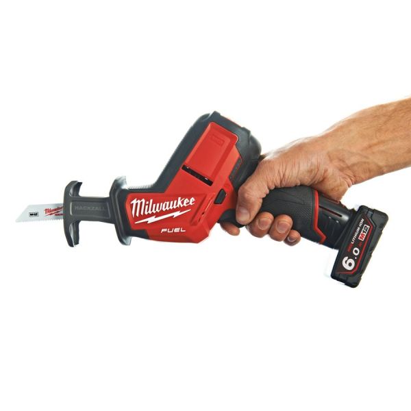 Пила шабельна акумуляторна MILWAUKEE, M12 CHZ-402C (+ заряд.пристрій, 2 акум.Х 4Аг, кейс)