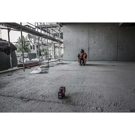 Нівелір лазерний лінійно-точковий акумуляторний MILWAUKEE M12 CLLP-301C (зелений промінь)