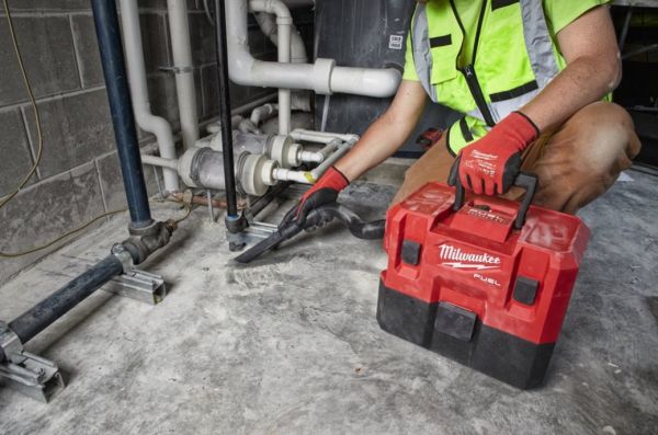 Пилосос акумуляторний MILWAUKEE, M12 FVCL-0