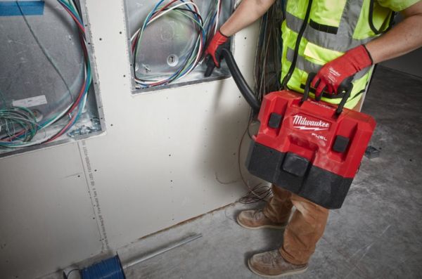 Пилосос акумуляторний MILWAUKEE, M12 FVCL-0
