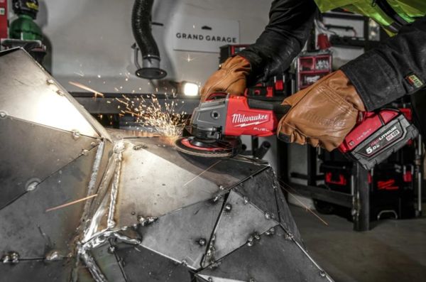 Шліфмашина кутова акумуляторна MILWAUKEE, M18 ONEFSAG125XPDB-0X, діаметр 125мм (HD кейс)