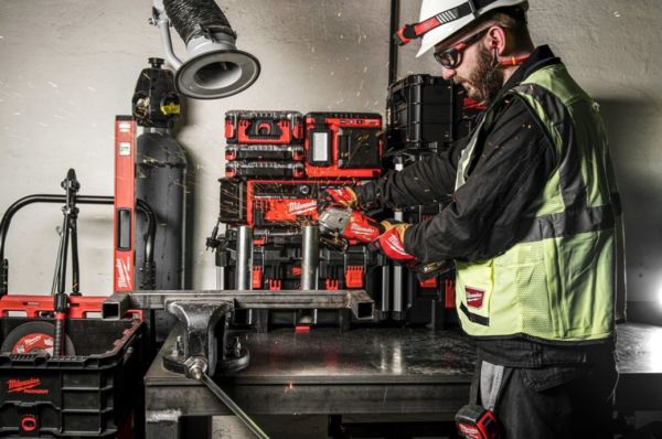 Шліфмашина кутова акумуляторна MILWAUKEE, M18 ONEFSAG125XB-0X, діаметр125мм (HDкейс)